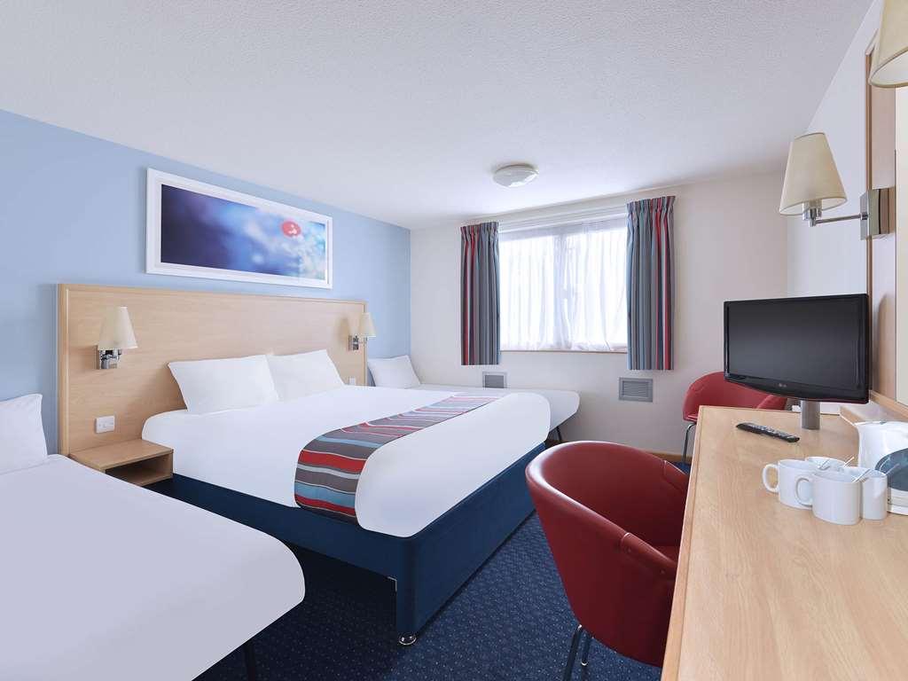 Travelodge Дройтуич Номер фото