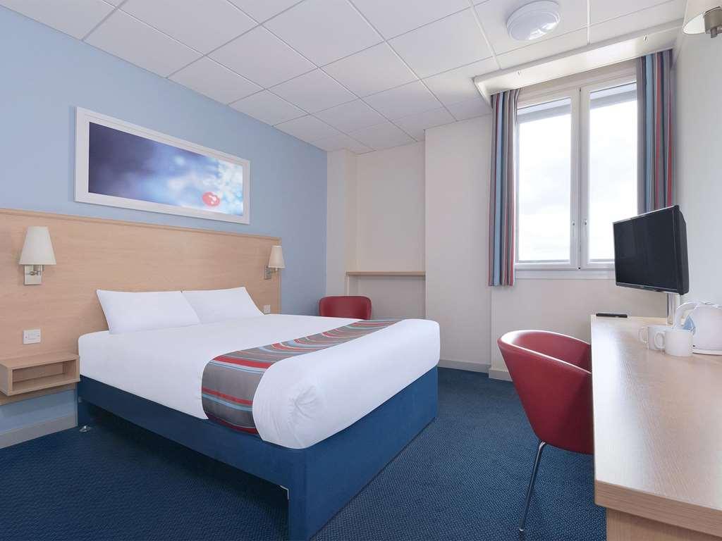 Travelodge Дройтуич Номер фото