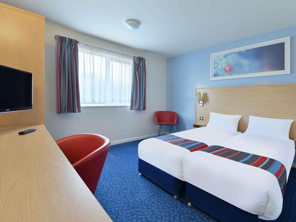 Travelodge Дройтуич Номер фото